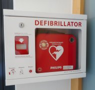 Defibrillator
