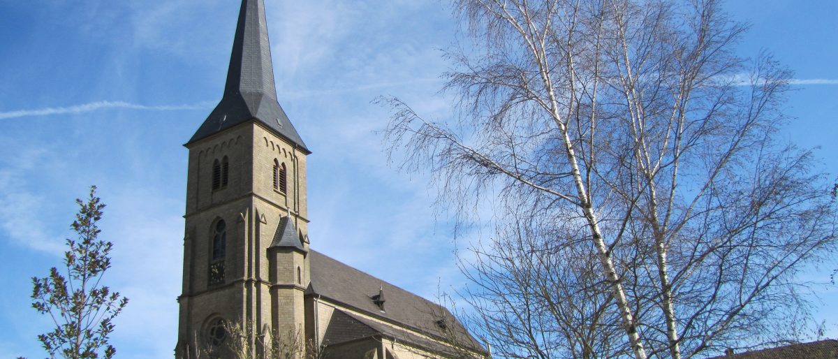 Bildausschnitt aussen Kirche Trierweiler